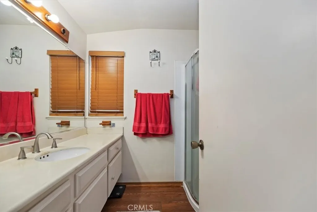 1144 W Citron Street, Corona, California 92882 home-pic-19